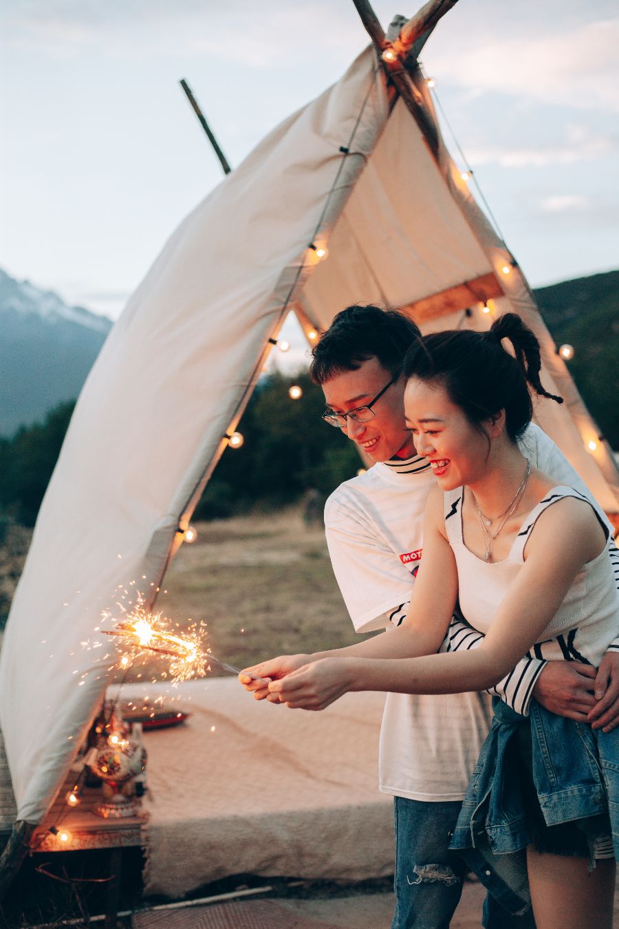 Yunnan Outdoor Pre-Wedding Photoshoot At Lijiang by Cao on OneThreeOneFour 19