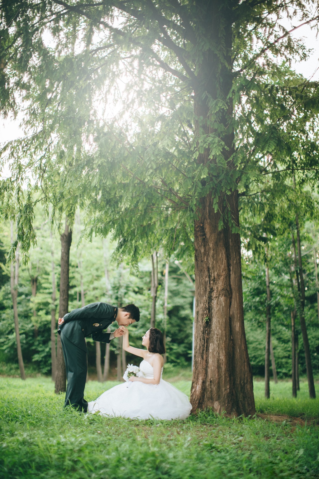 Korea Pre-Wedding Photoshoot At Seoul Forest by Jungyeol  on OneThreeOneFour 21