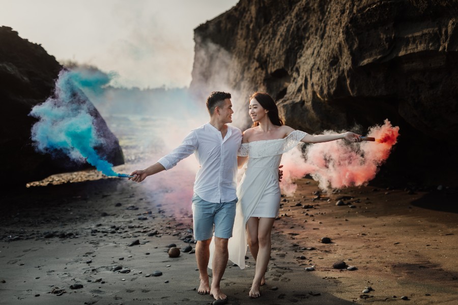 B&R: Pre-wedding photoshoot at Mount Batur Pinggan, Kintamani Lava Field, flower field and Mengening Beach by Hendra on OneThreeOneFour 25