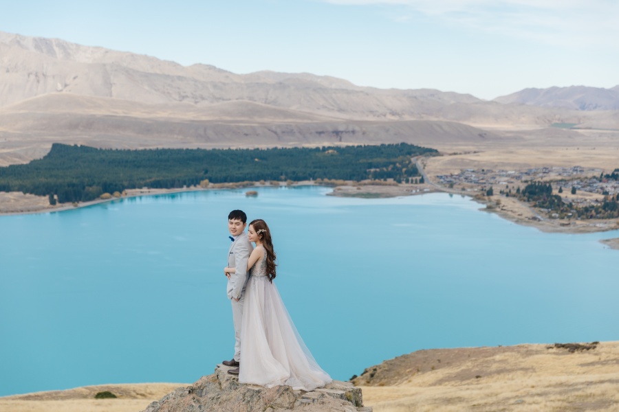 A&D: New Zealand Pre-wedding Photoshoot in Autumn by Felix on OneThreeOneFour 11