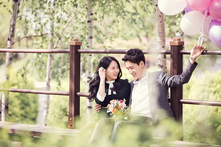 Korea Casual Couple Photoshoot At Seonyudo Park In Spring by Junghoon on OneThreeOneFour 0