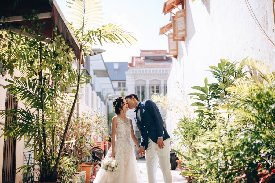 Singapore Pre-Wedding Photoshoot At Joo Chiat Street Peranakan Houses And Local Hawker Centre by Cheng on OneThreeOneFour 5