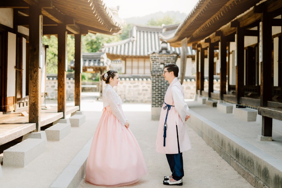 J&A: Korea Hanbok Pre-wedding Photoshoot At Namsangol Hanok Village by Jungyeol on OneThreeOneFour 5