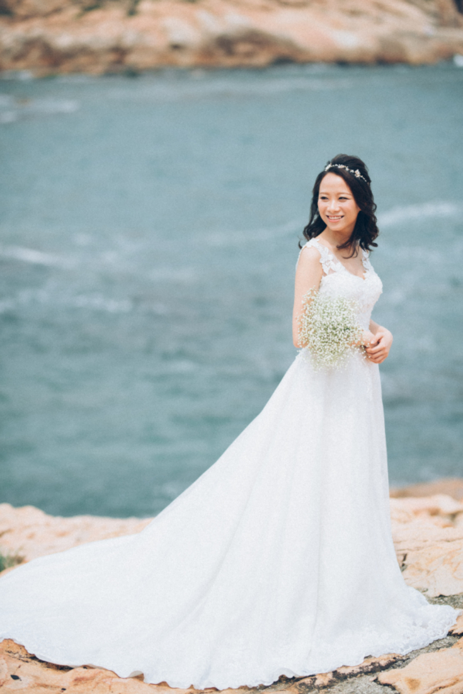 Hong Kong Outdoor Pre-Wedding Photoshoot At Shek O, The Peak by Felix on OneThreeOneFour 0