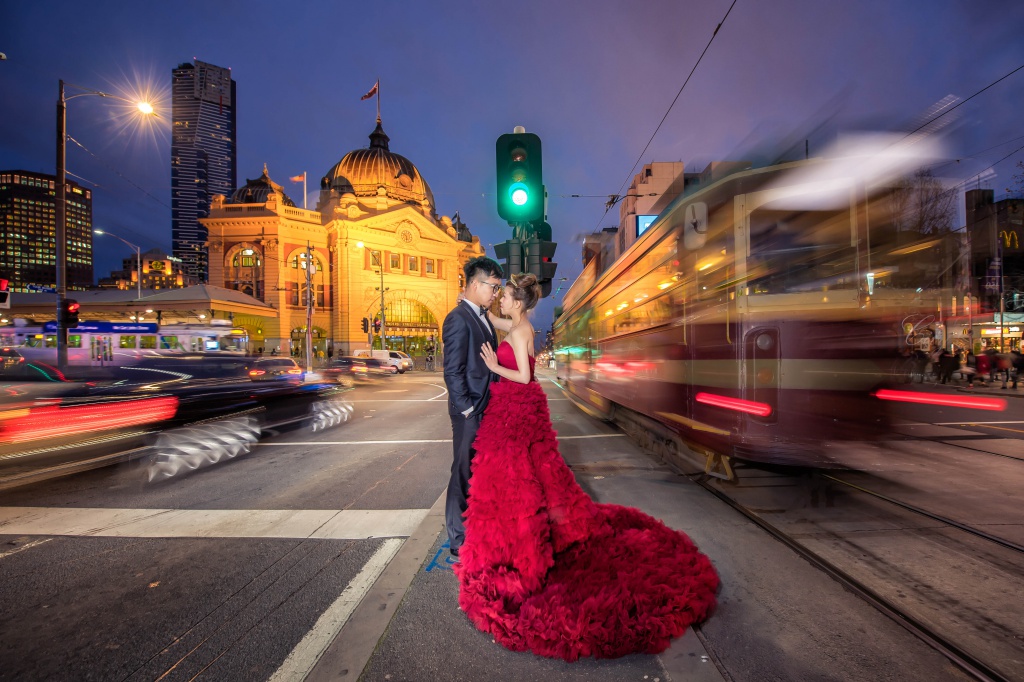 Melbourne Outdoor Pre-Wedding Photoshoot Around The City  by Lin on OneThreeOneFour 14
