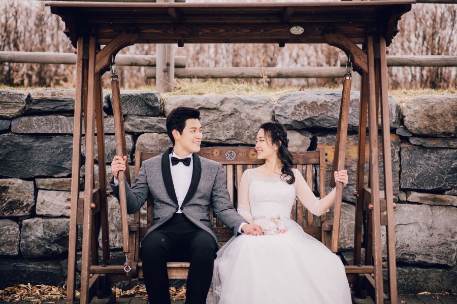 LL&ZY: Magical pre-wedding in Seoul at Haneul Park, National Folk Museum and Samcheong-dong by Junghoon on OneThreeOneFour 8