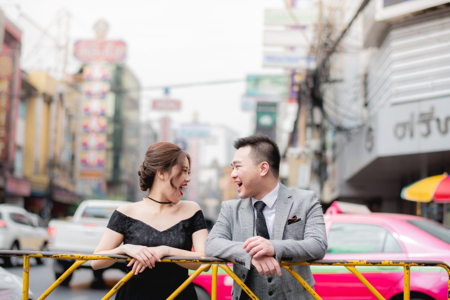 P&T: Bangkok Streets Pre-Wedding Photoshoot  by Nat on OneThreeOneFour 16