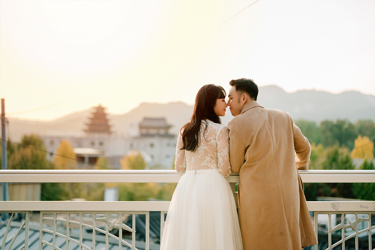 Yellow Gingko Autumn Pre-Wedding in Korea - Seoul Forest, Namsamgol Hanok Village & Samcheong-dong Cafe Street by Jungyeol on OneThreeOneFour 28