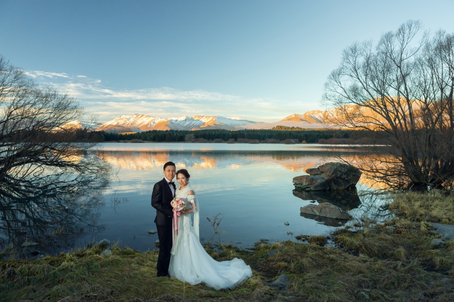 J&R: New Zealand Winter Pre-wedding Photoshoot Under the Stars by Xing on OneThreeOneFour 11