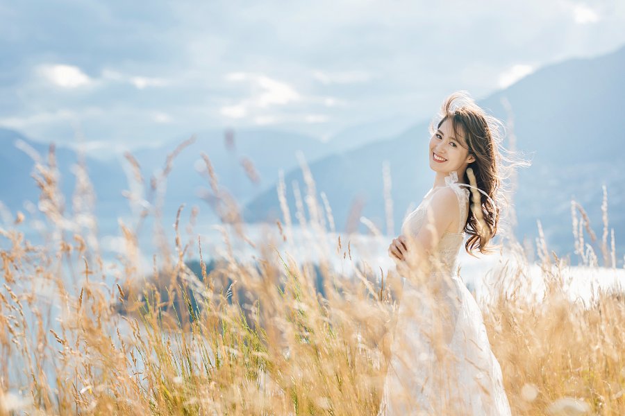 J&T: New Zealand Pre-wedding Photoshoot at Lavender Farm by Fei on OneThreeOneFour 31