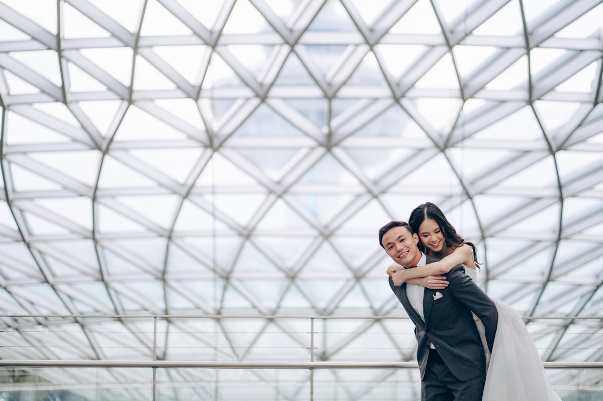 Singapore Pre-Wedding Photoshoot At National Museum, Changi Jewel And MBS  by Michael on OneThreeOneFour 15