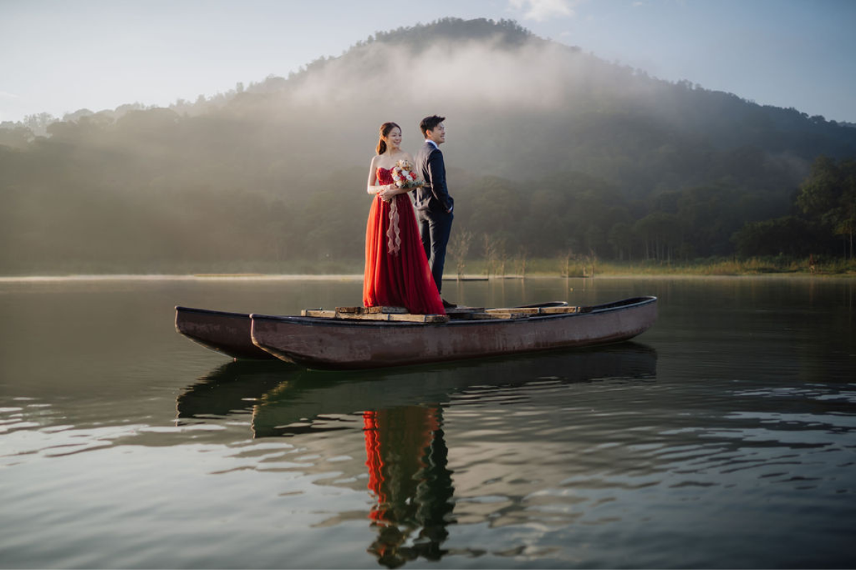 Bali Prewedding Photoshoot At Lake Tamblingan, Munduk Waterfall And Sunset At Mengening Beach by Cahya on OneThreeOneFour 4