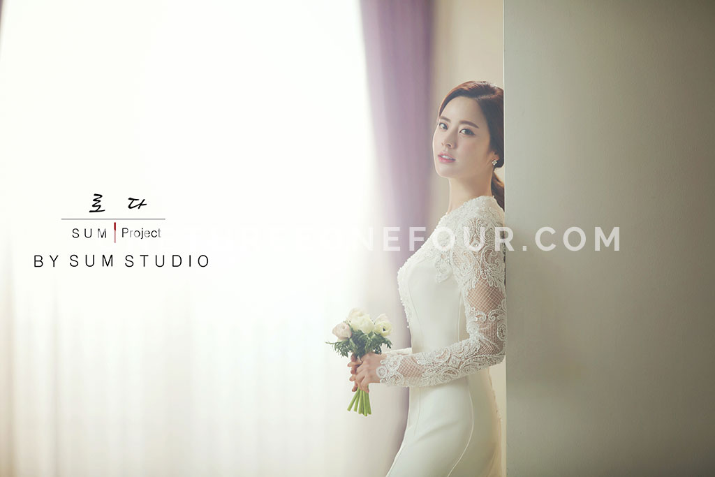 Korean Wedding Photos: Indoor Set (NEW) by SUM Studio on OneThreeOneFour 25