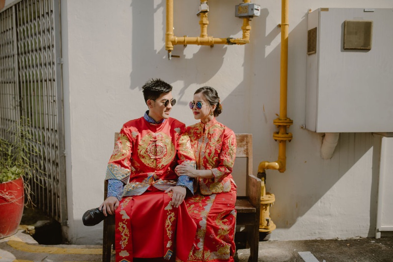 M&C: Singapore Outdoor Pre-wedding in traditional wedding outfit by Samantha on OneThreeOneFour 9