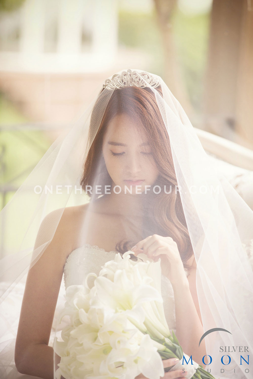 Korean Studio Pre-Wedding Photography: Dream by Silver Moon Studio on OneThreeOneFour 3