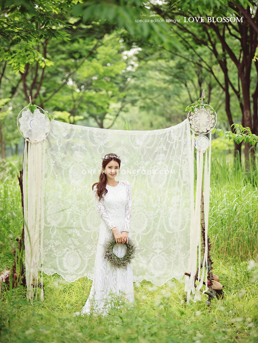2016 Studio Bong Korea Pre-Wedding Photography - Love Blossom  by Bong Studio on OneThreeOneFour 29