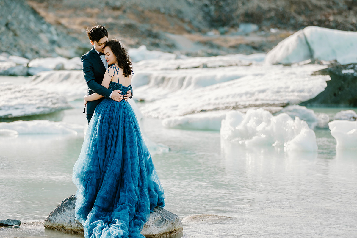 New Zealand Snow Mountains and Glaciers Pre-Wedding Photoshoot by Fei on OneThreeOneFour 20