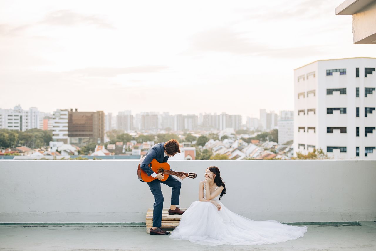 Oriental and Peranakan-inspired Prewedding Photoshoot by Cheng on OneThreeOneFour 21