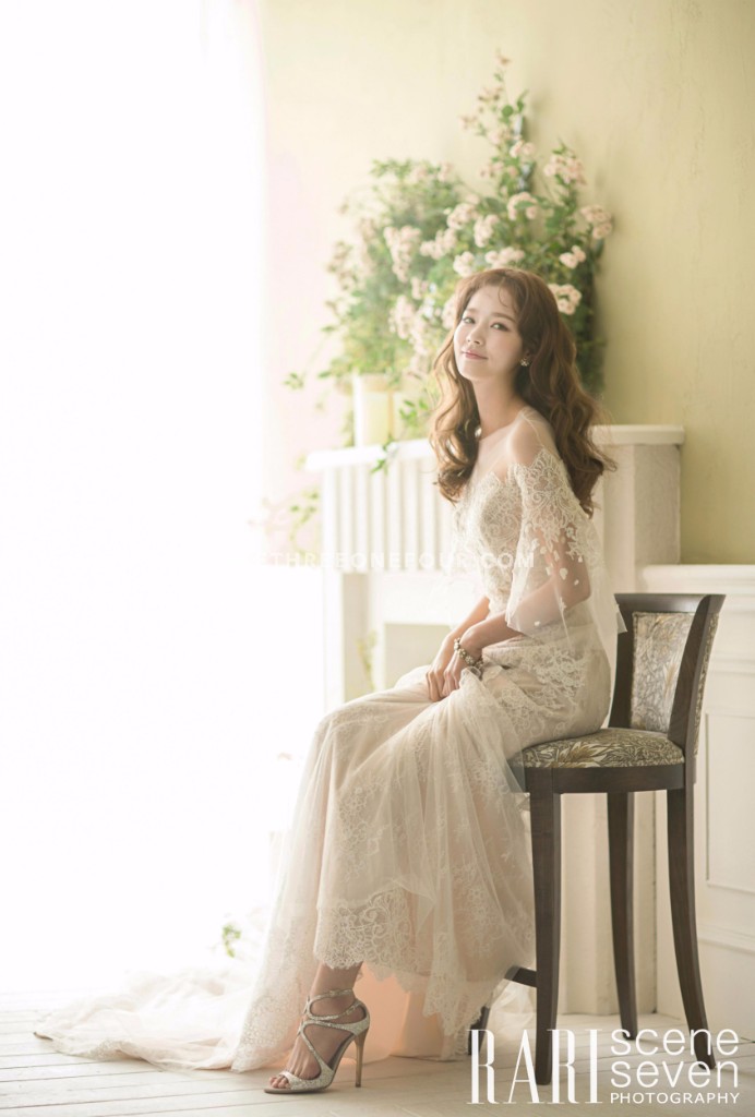Blooming Days | Korean Pre-wedding Photography by RaRi Studio on OneThreeOneFour 8