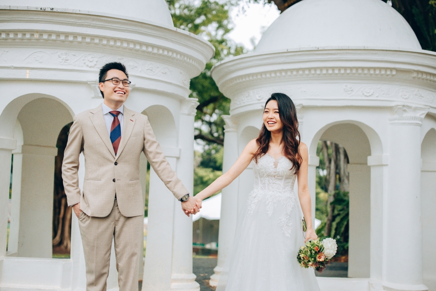 Singapore Pre-Wedding Photoshoot At Yacht, Fort Canning Park And Seletar Airport by Cheng on OneThreeOneFour 6