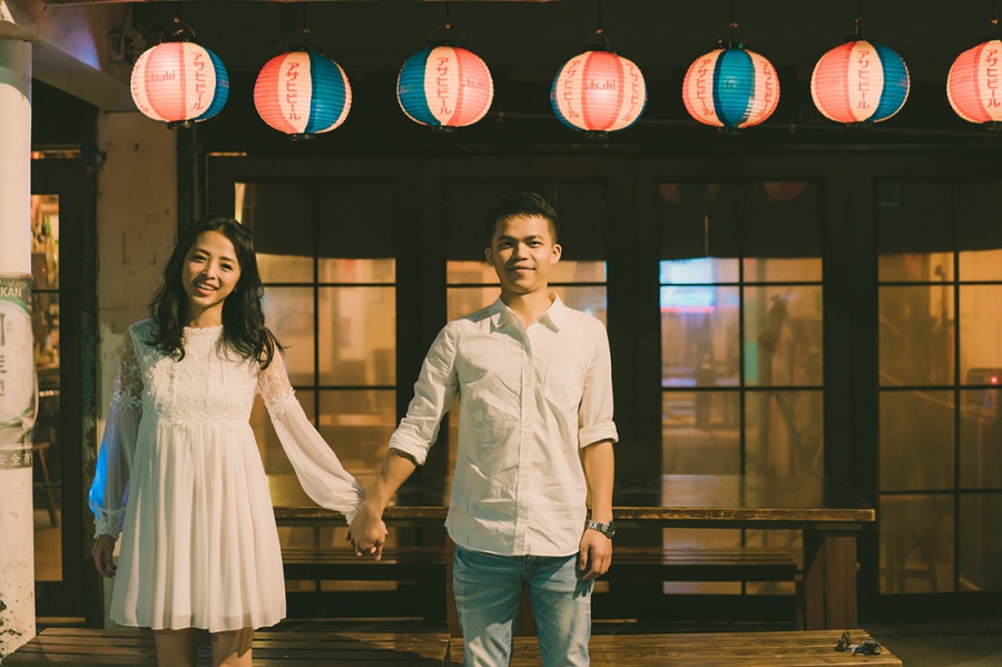 Taiwan Casual Couple Photoshoot At Grassland And Restaurant  by Star  on OneThreeOneFour 15