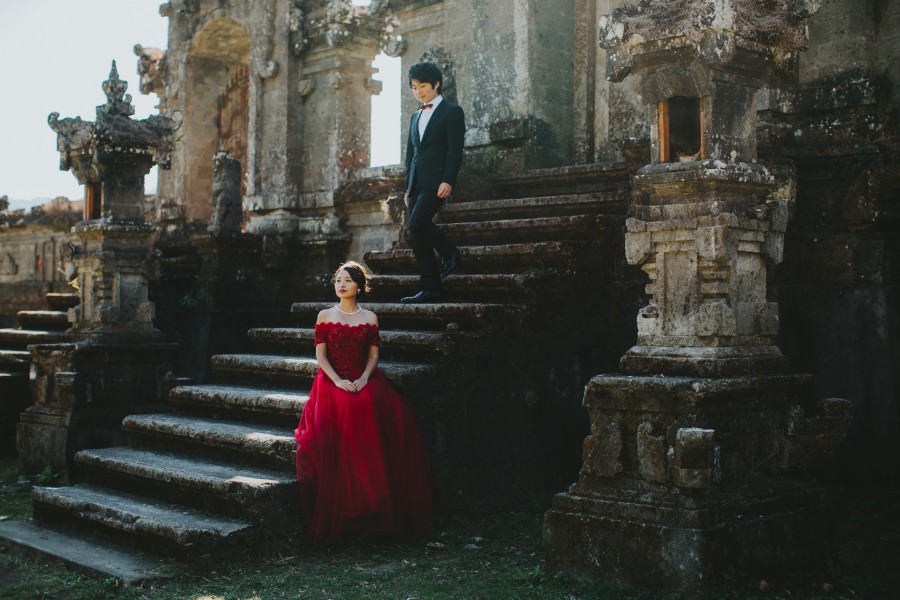 M&J: Pre-Wedding Photoshoot for a Japanese couple in Bali at Lake Tamblingan and Munduk Waterfall by Cahya on OneThreeOneFour 15