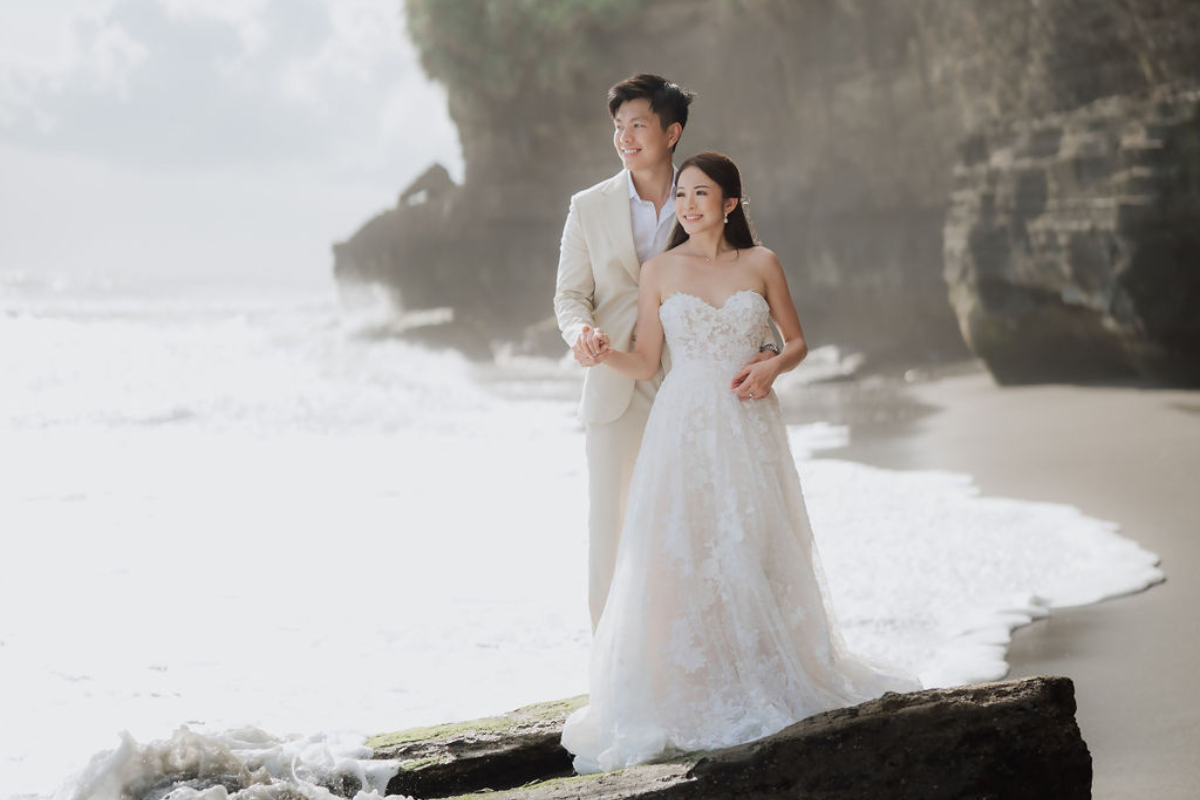 Bali Prewedding Photoshoot At Lake Tamblingan, Munduk Waterfall And Sunset At Mengening Beach by Cahya on OneThreeOneFour 30