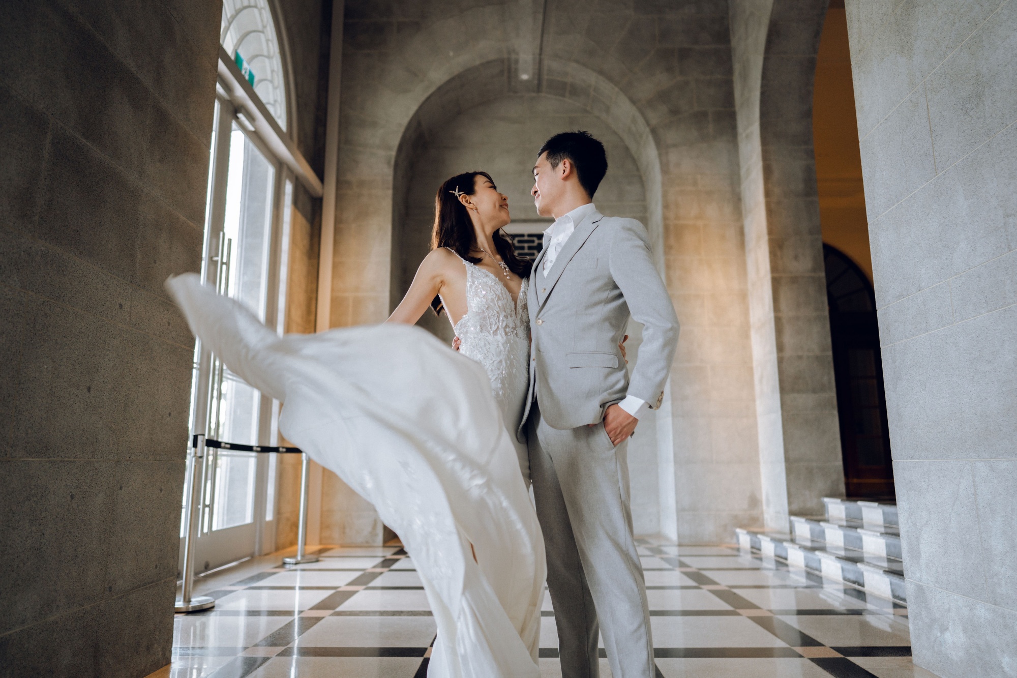 Prewedding Photoshoot At National Gallery And Armenian Street Carpet Shop by Samantha on OneThreeOneFour 16