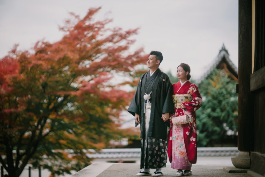 Autumn Japan Kyoto Pre-Wedding Photoshoot At Nara Deer Park and Gion by Kinosaki on OneThreeOneFour 10