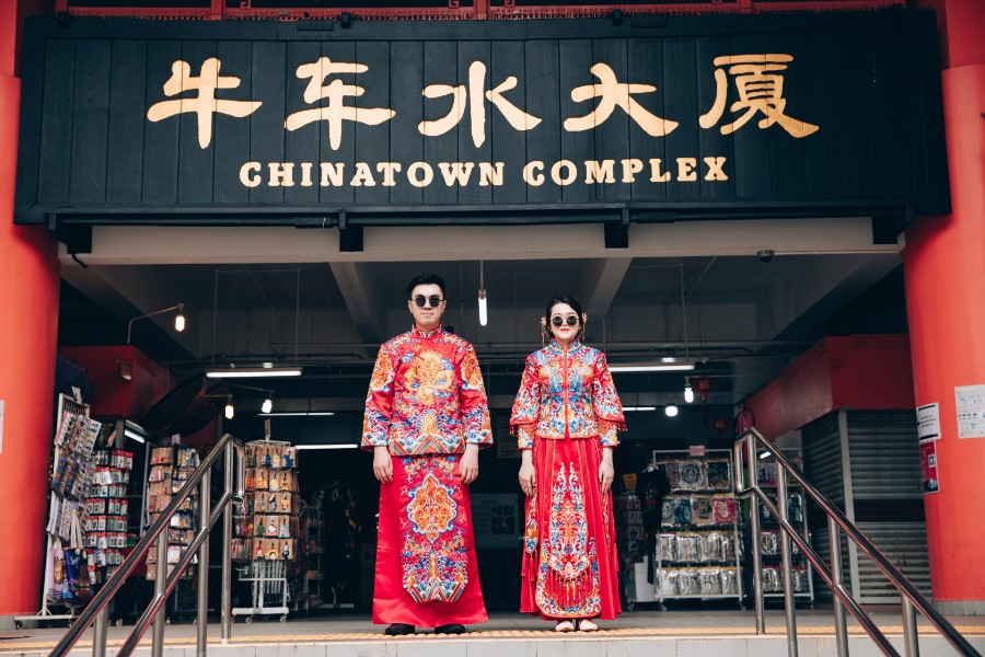 E&K: Quirky pre-wedding in Chinatown, Gardens by the Bay and beach by Cheng on OneThreeOneFour 10