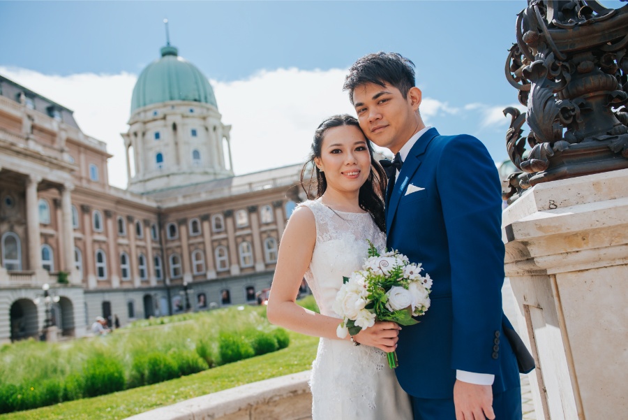 J&W: Budapest Full-day Pre-wedding Photoshoot around Castle Hill by Drew on OneThreeOneFour 16