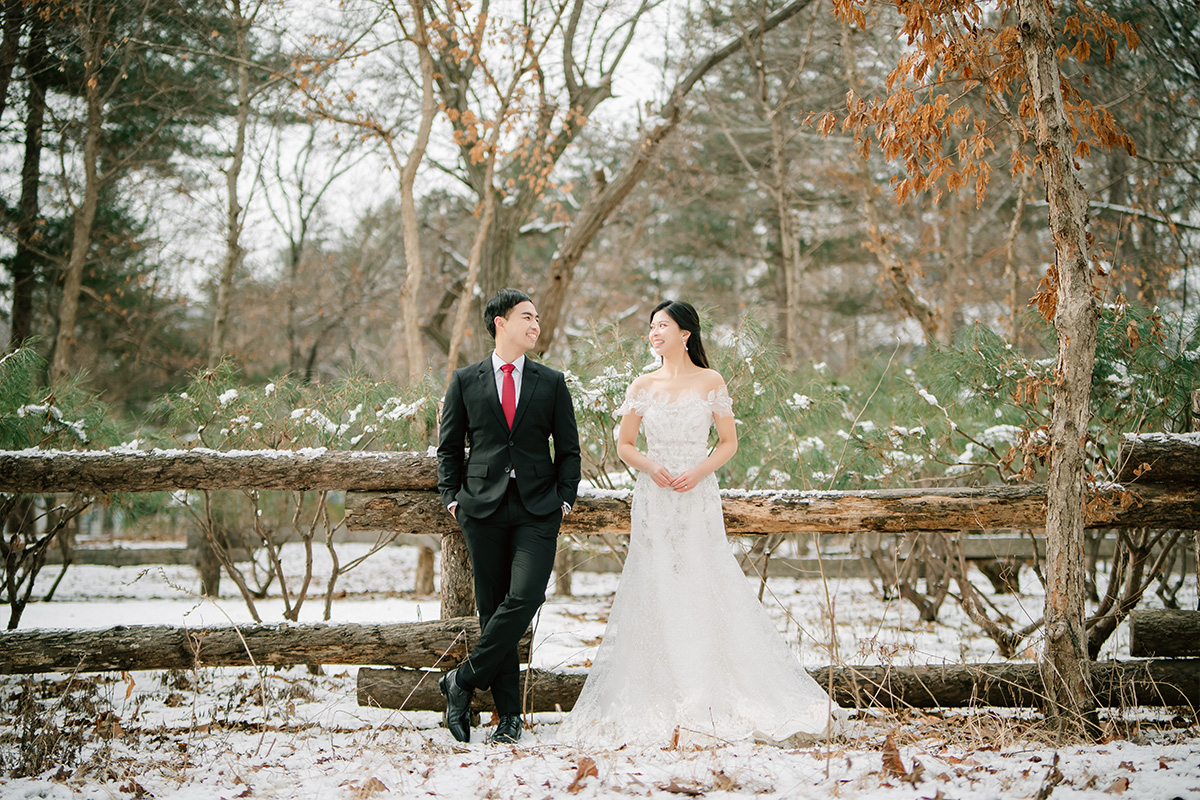 Enchanting Winter Pre-Wedding Shoot in the Serene Jeju Island by Jungyeol on OneThreeOneFour 6
