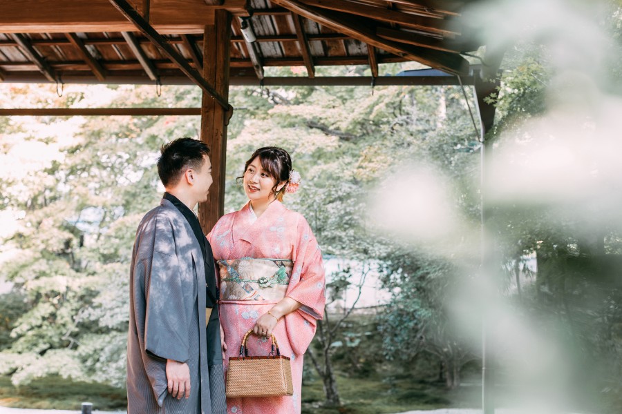 E&L: Kyoto Pre-wedding Photoshoot at Nara Park and Gion District by Jia Xin on OneThreeOneFour 8