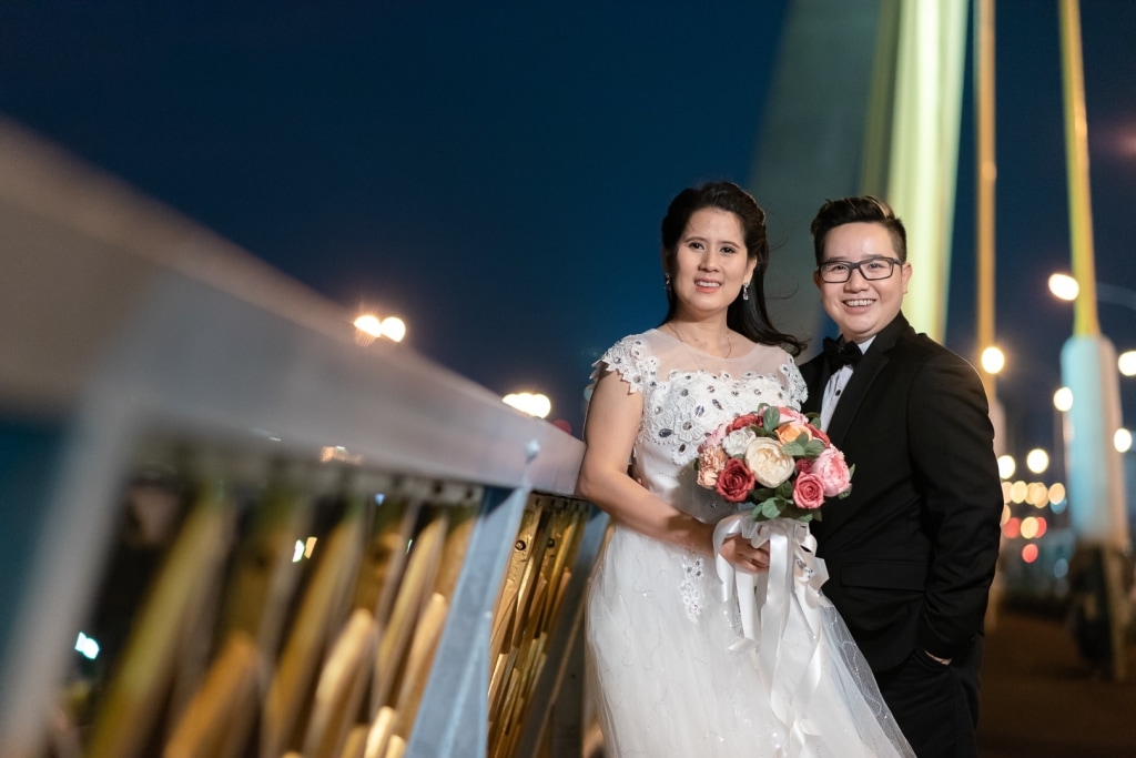 E&D: Bangkok Pre-wedding Photo | Chinatown | Hua Lamphong Station | King Rama VIII Bridge by Sahrit on OneThreeOneFour 22