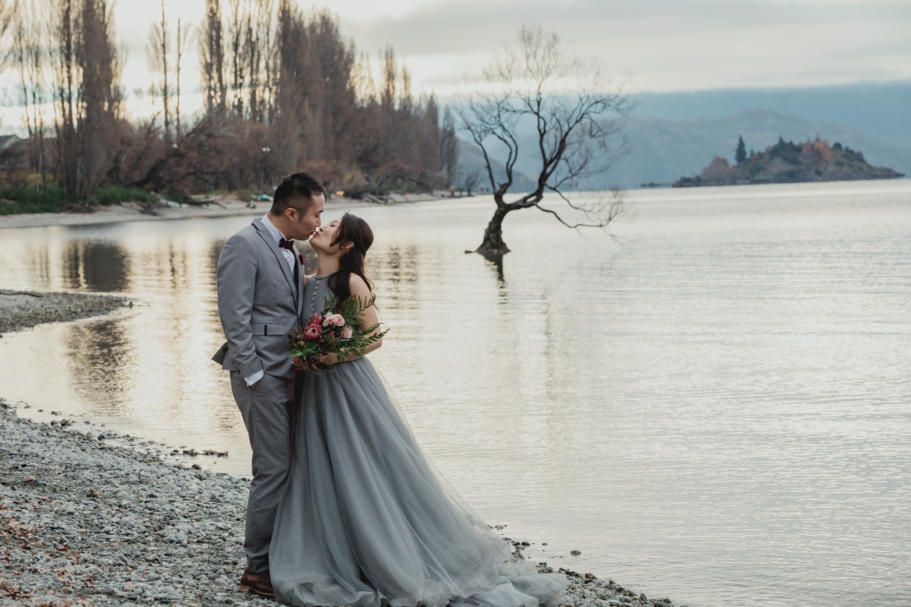 紐西蘭婚紗拍攝 - 海斯湖、瓦納卡湖和庫克山 by Fei on OneThreeOneFour 38