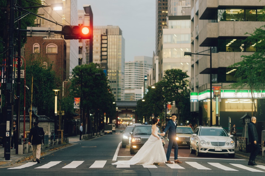 Tokyo Pre-Wedding Photoshoot At Shiba Park And Tokyo Station  by Lenham on OneThreeOneFour 12