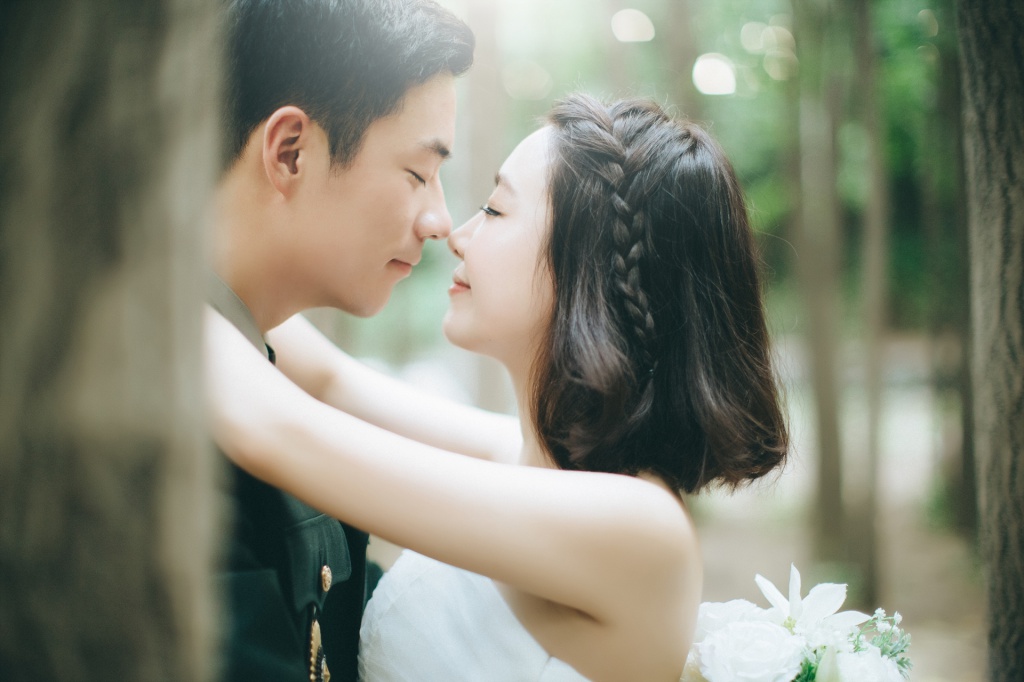Korea Pre-Wedding Photoshoot At Seoul Forest by Jungyeol  on OneThreeOneFour 23