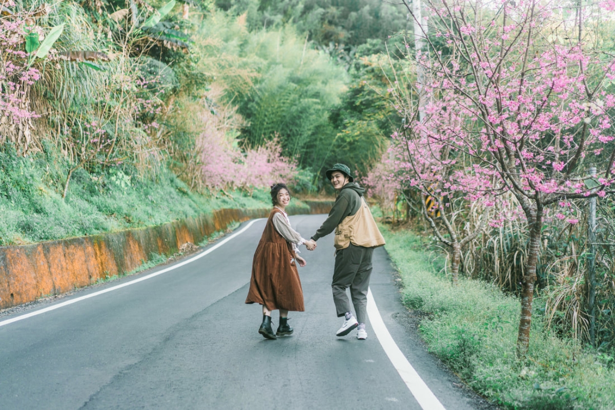 Taiwan Pre-Wedding Photoshoot Countryside Forest Misty Bridges by  on OneThreeOneFour 4