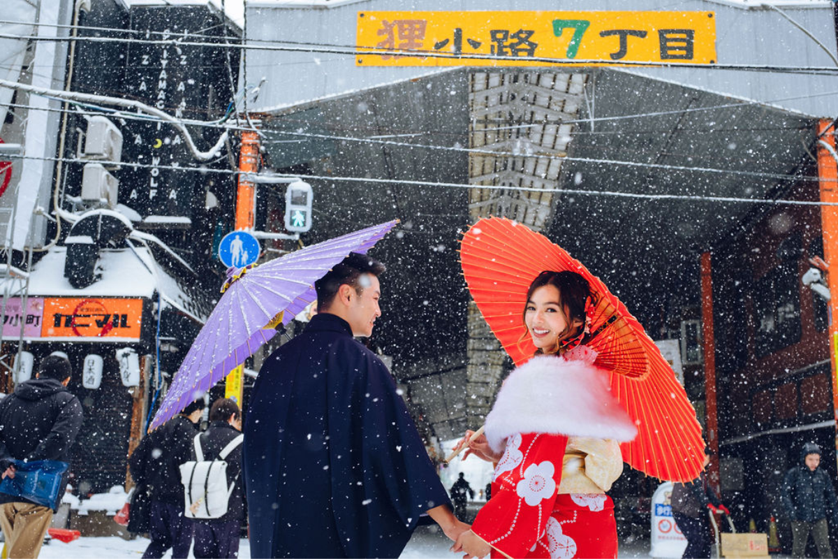 Hokkaido Street Style Kimono Prewedding Photoshoot At Shopping Street And Iyahiko shrine In Winter by Kuma on OneThreeOneFour 9