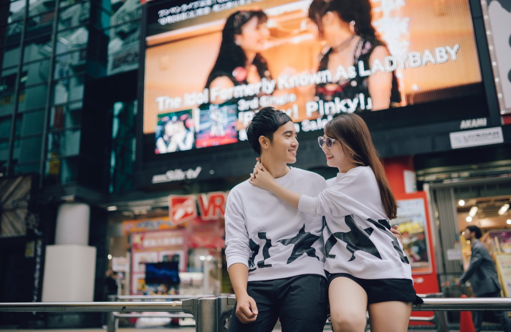 Japan Tokyo Casual Couple Photoshoot At Shopping District And Shibuya Crossing  by Lenham on OneThreeOneFour 0
