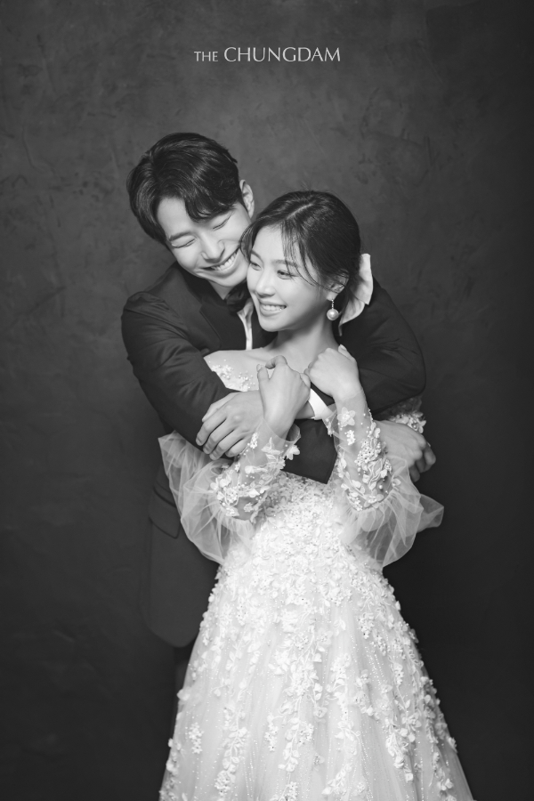 [Latest] Chungdam Studio 2023 Korean Pre-Wedding Photoshoot by Chungdam Studio on OneThreeOneFour 30