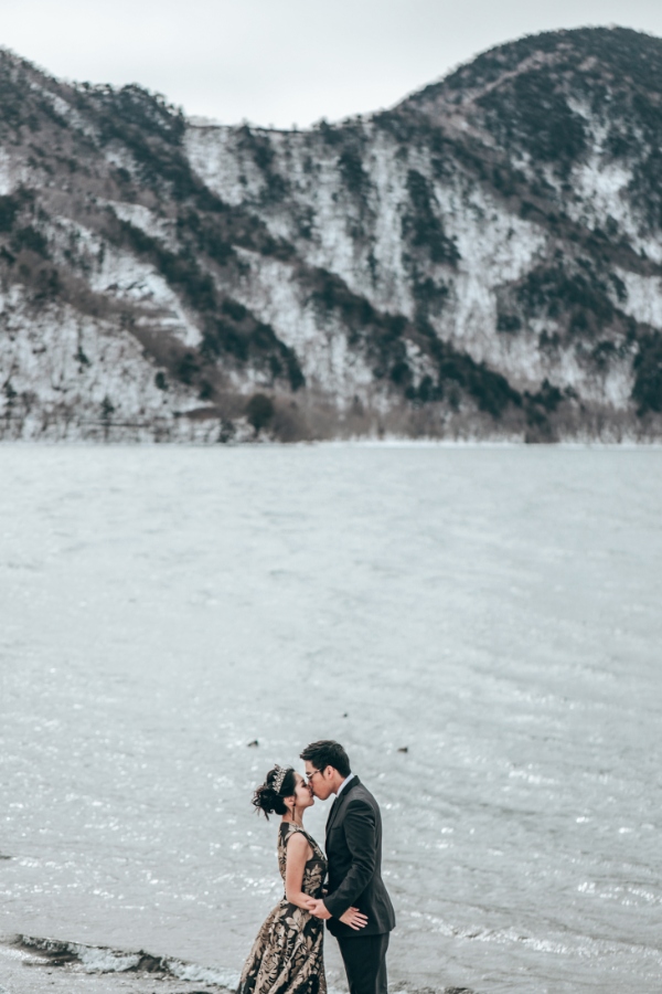 R&B: Tokyo Winter Pre-wedding Photoshoot at Snow-covered Nikko by Ghita on OneThreeOneFour 3