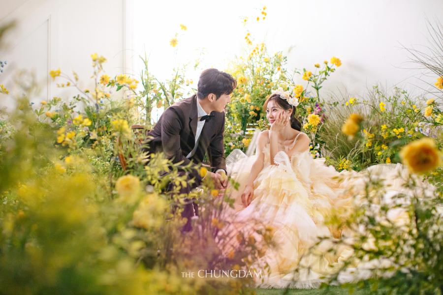 [Latest] Chungdam Studio 2023 Korean Pre-Wedding Photoshoot by Chungdam Studio on OneThreeOneFour 0