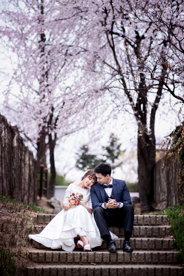 Korea Pre-Wedding Photoshoot At Seonyudo Park and Yeonnam-Dong  by Junghoon on OneThreeOneFour 3