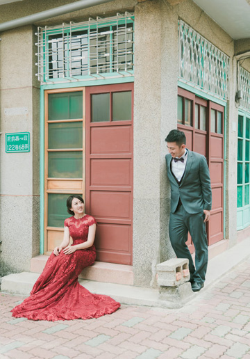 Taiwan Outdoor Pre-Wedding Photoshoot At Traditional Tainan Streets 