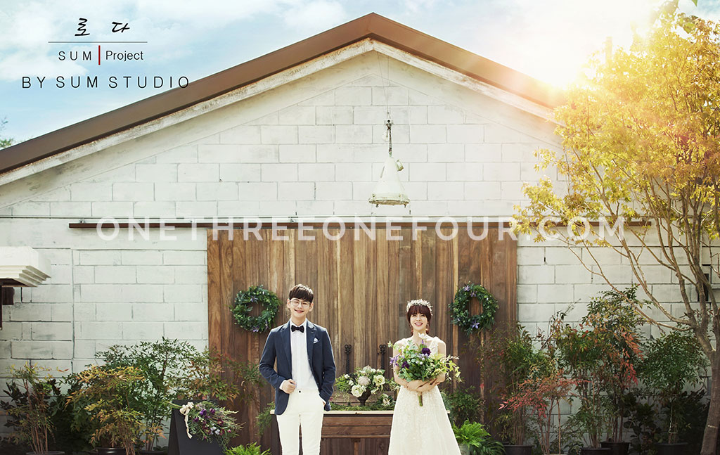 Korean Wedding Photos: Garden (NEW) by SUM Studio on OneThreeOneFour 0