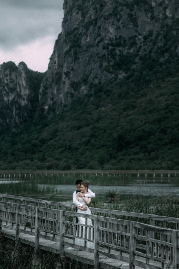 Thailand Bangkok Pre-Wedding Photoshoot At Mountains Near Hua Hin  by Tar on OneThreeOneFour 5