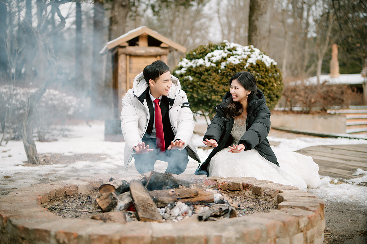 Enchanting Winter Pre-Wedding Shoot in the Serene Jeju Island by Jungyeol on OneThreeOneFour 11