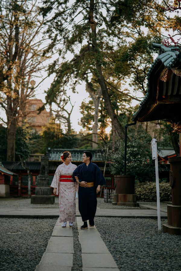 日本東京婚紗拍攝地點 - 新宿御苑 & Yanesen by Ghita on OneThreeOneFour 17