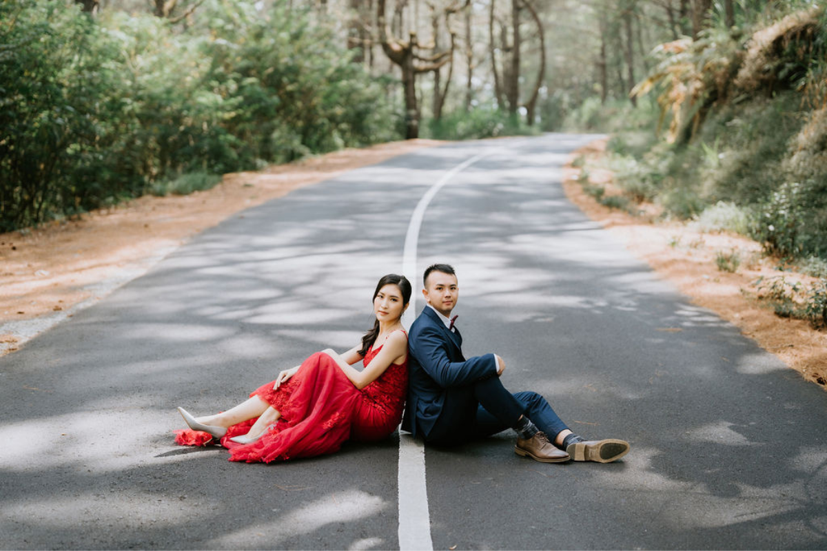 Bali Prewedding Photoshoot At Mount Batur Pinggan Viewpoint, Marigold Field, Pine Forest and nyanyi beach by Cahya on OneThreeOneFour 15